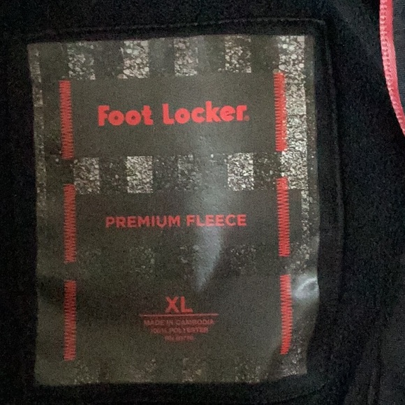 Jacket 👨 - Picture 5 of 6